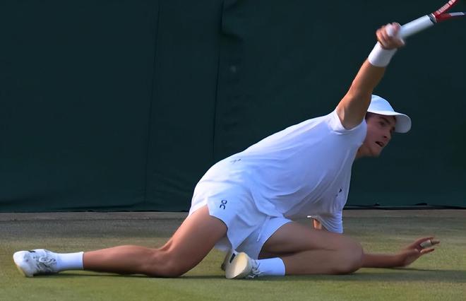 的舞臺亮起 的舞臺亮起