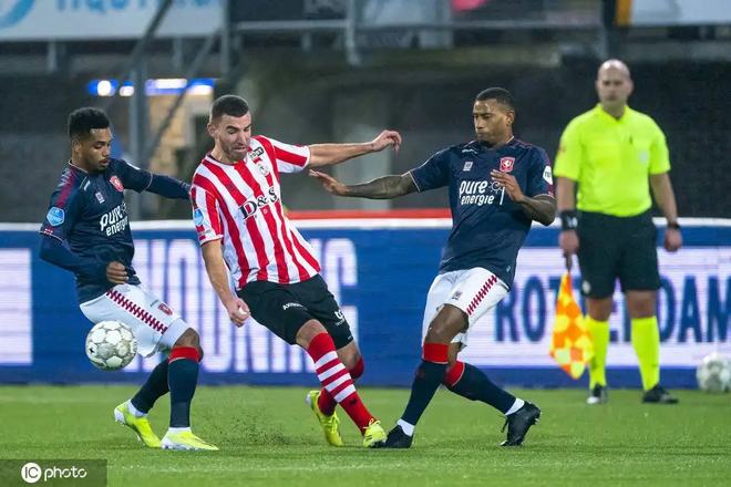 在高压比赛 在高压比赛